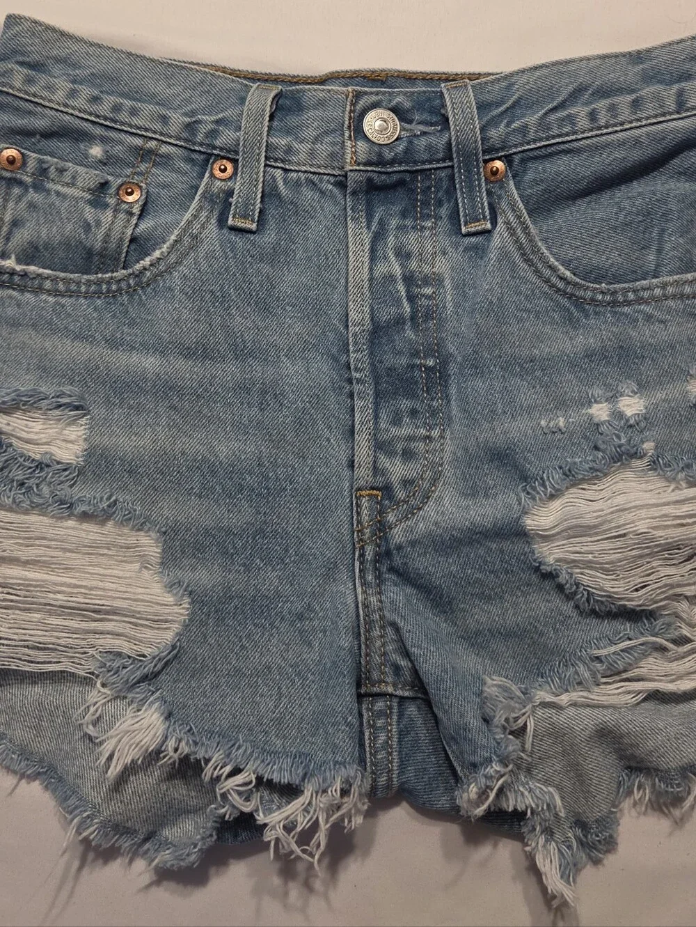 Levi's Light Blue Distressed Denim Cutoff Shorts sz 24